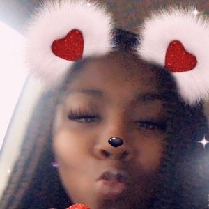 Meet your Posher, Tracy